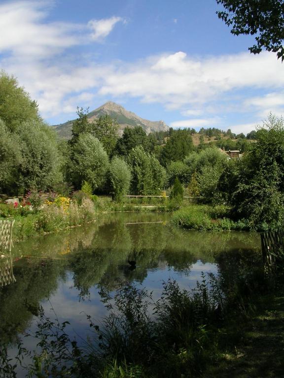 Hotel & Restaurant Azur La Freissinouse Екстер'єр фото